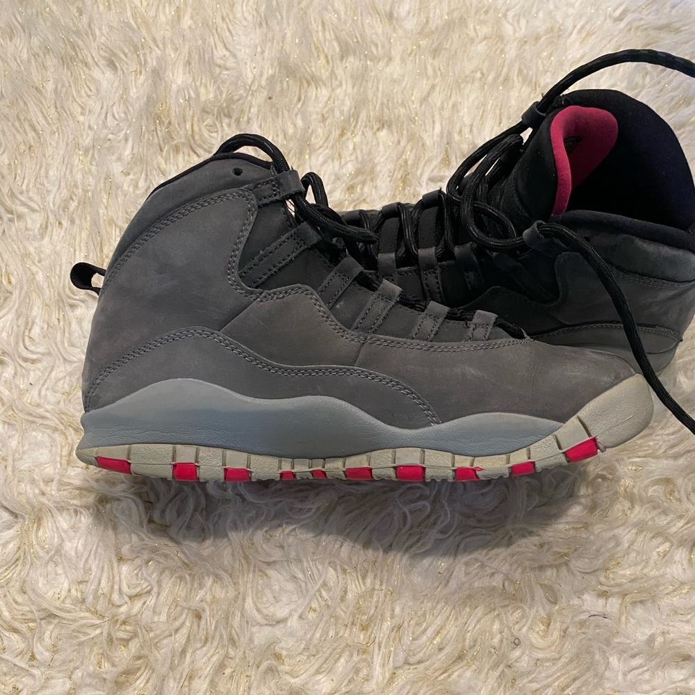 Girls Youth Jordan’s